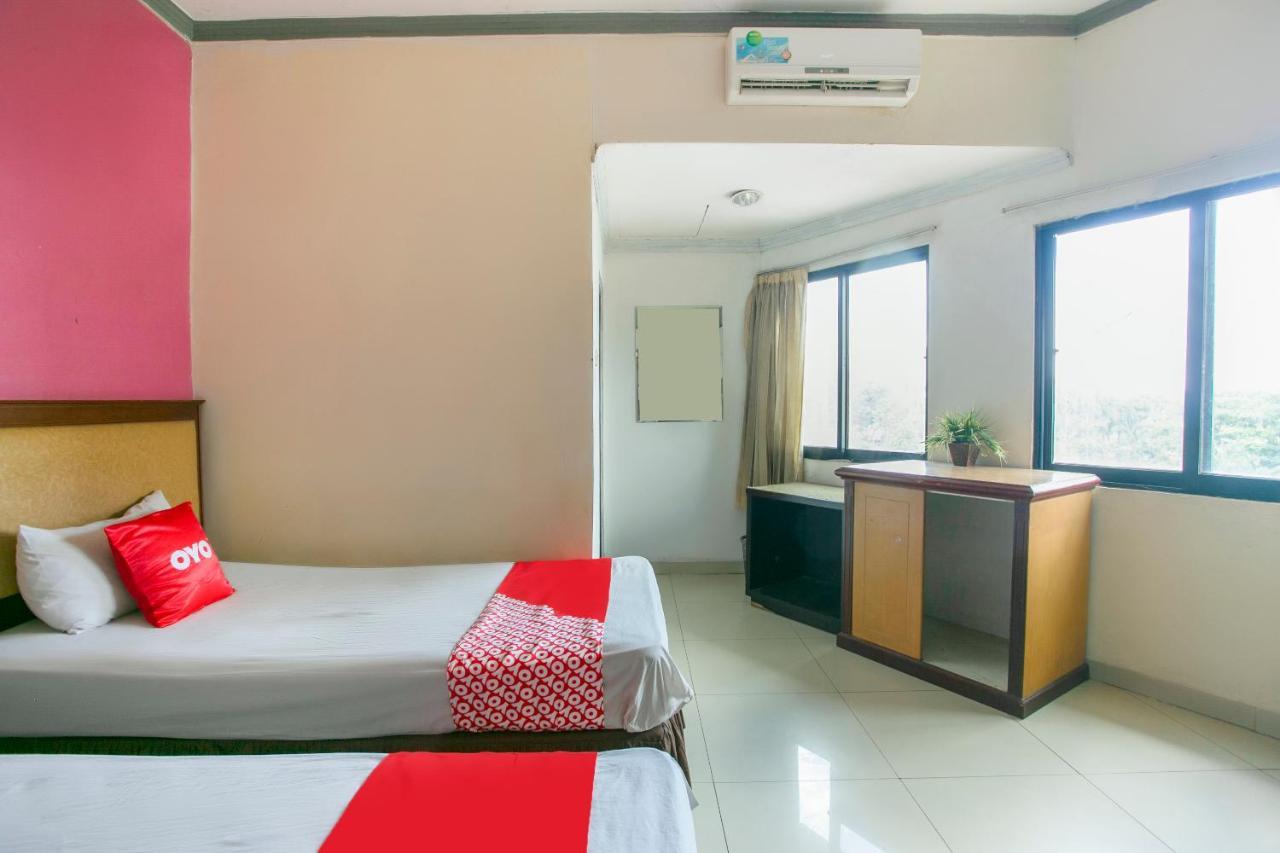 OYO 3031 Hotel Regenerasi Banjarmasin  Bagian luar foto